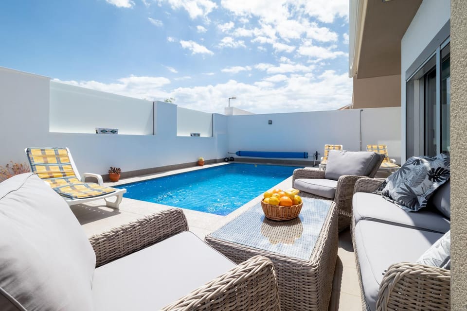 Patio, Seating area, Pool view, Swimming pool, Swimming pool, sunbed