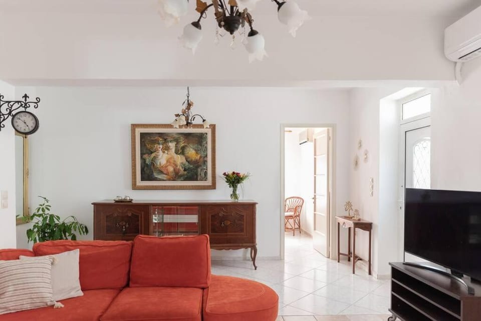 Communal lounge/ TV room, TV and multimedia, Evening entertainment