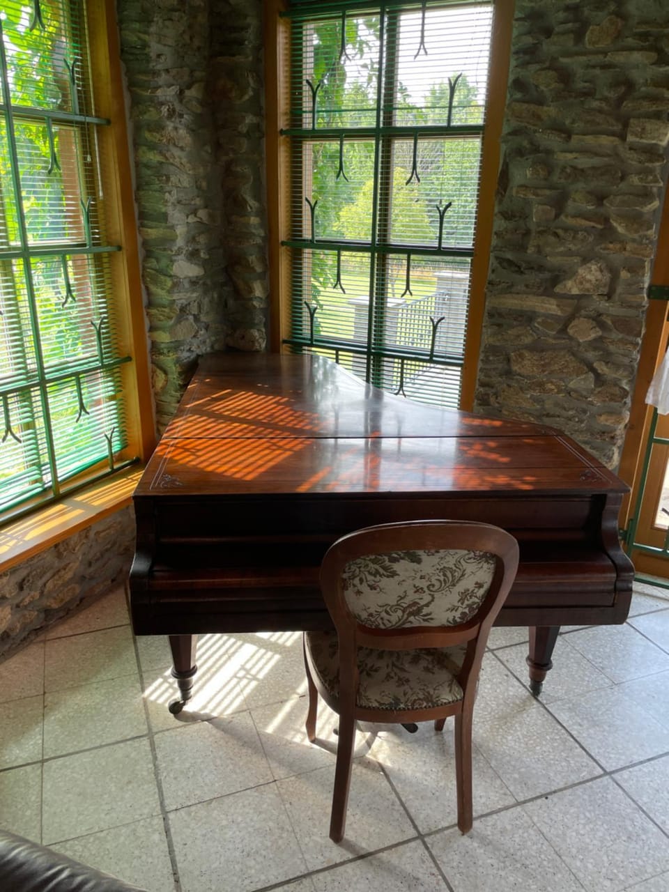 Seating area