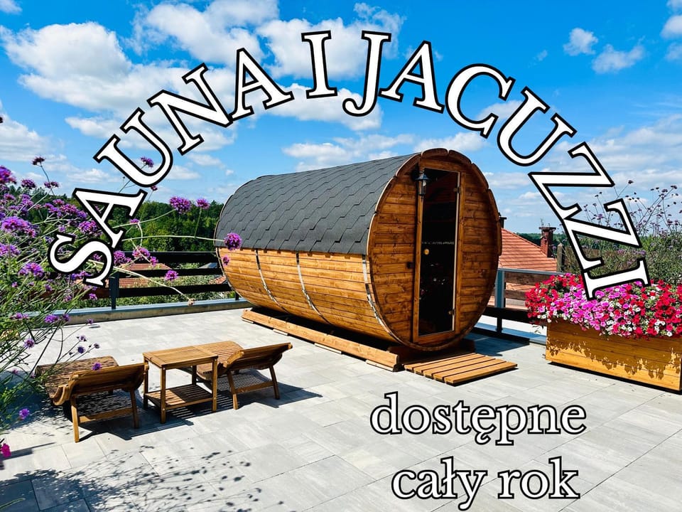 Garden, Sauna