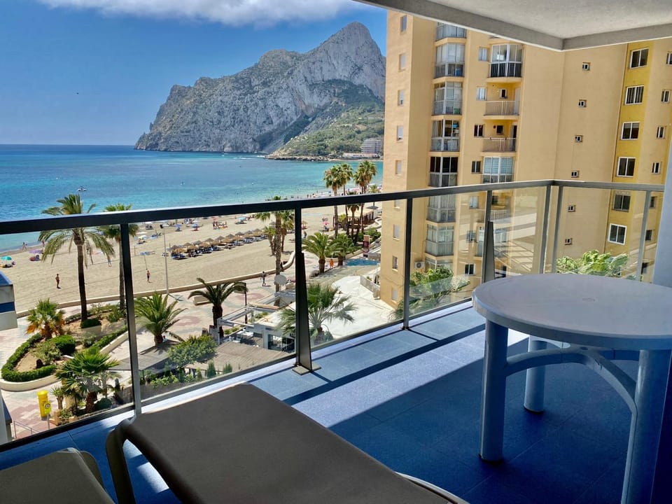 View (from property/room), Balcony/Terrace, Sea view