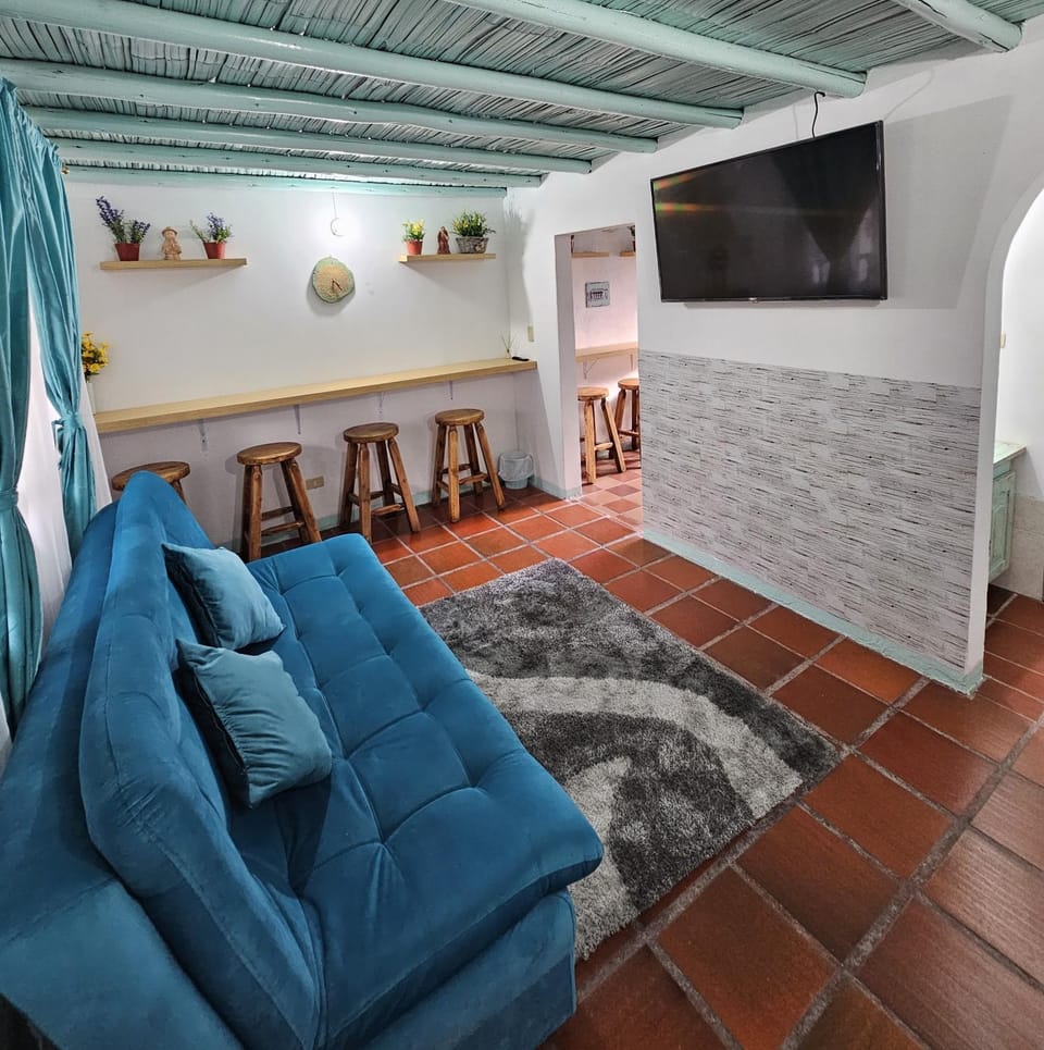 TV and multimedia, Living room, Dining area