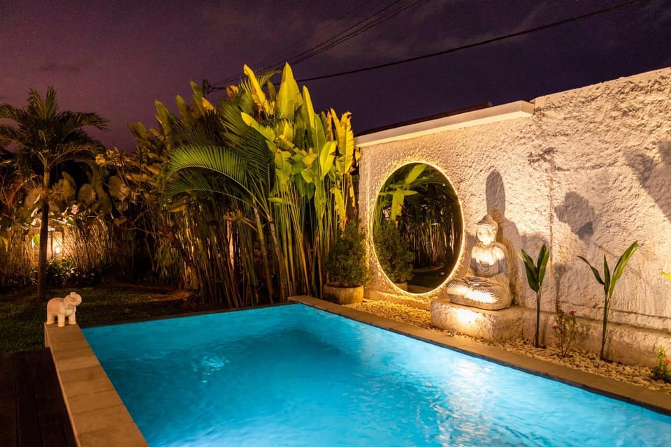 Night, Garden view, Pool view