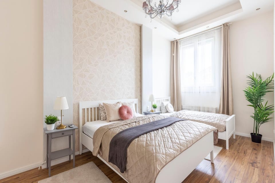 Bed, Photo of the whole room, Bedroom, air conditioner, air conditioner