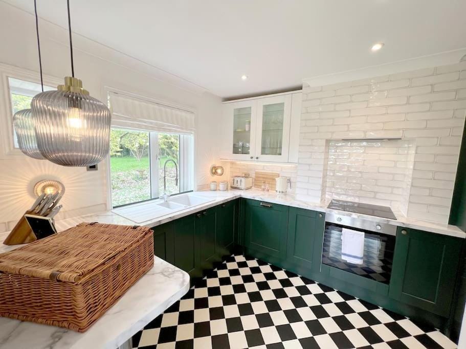Magnolia Cottage - Kent House in England
