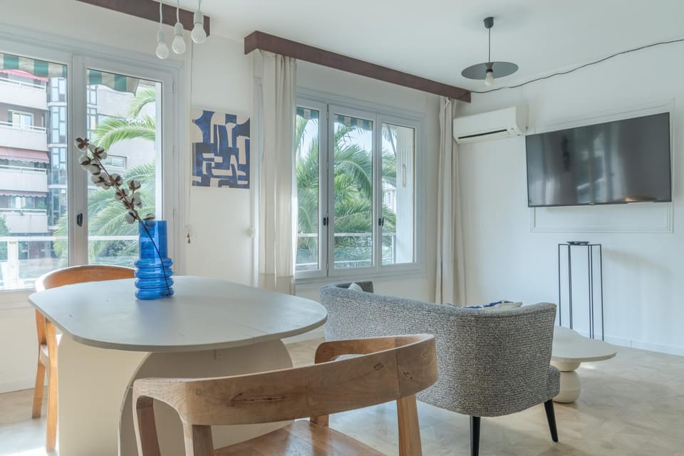 Charmant T2 en centre ville - Castelane Apartment in Marseille