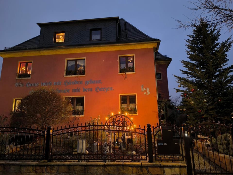 Property building, Day, Winter