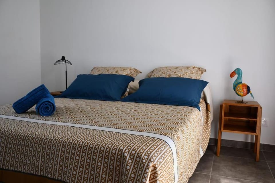 YLANG YLANG, studio de charme - piscine et parking Apartment in Réunion