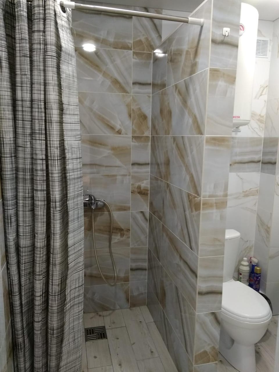 Студія зі Смарт TV,проспект Миру35 ТВ,кондиціонером Apartment in Dnipropetrovsk Oblast