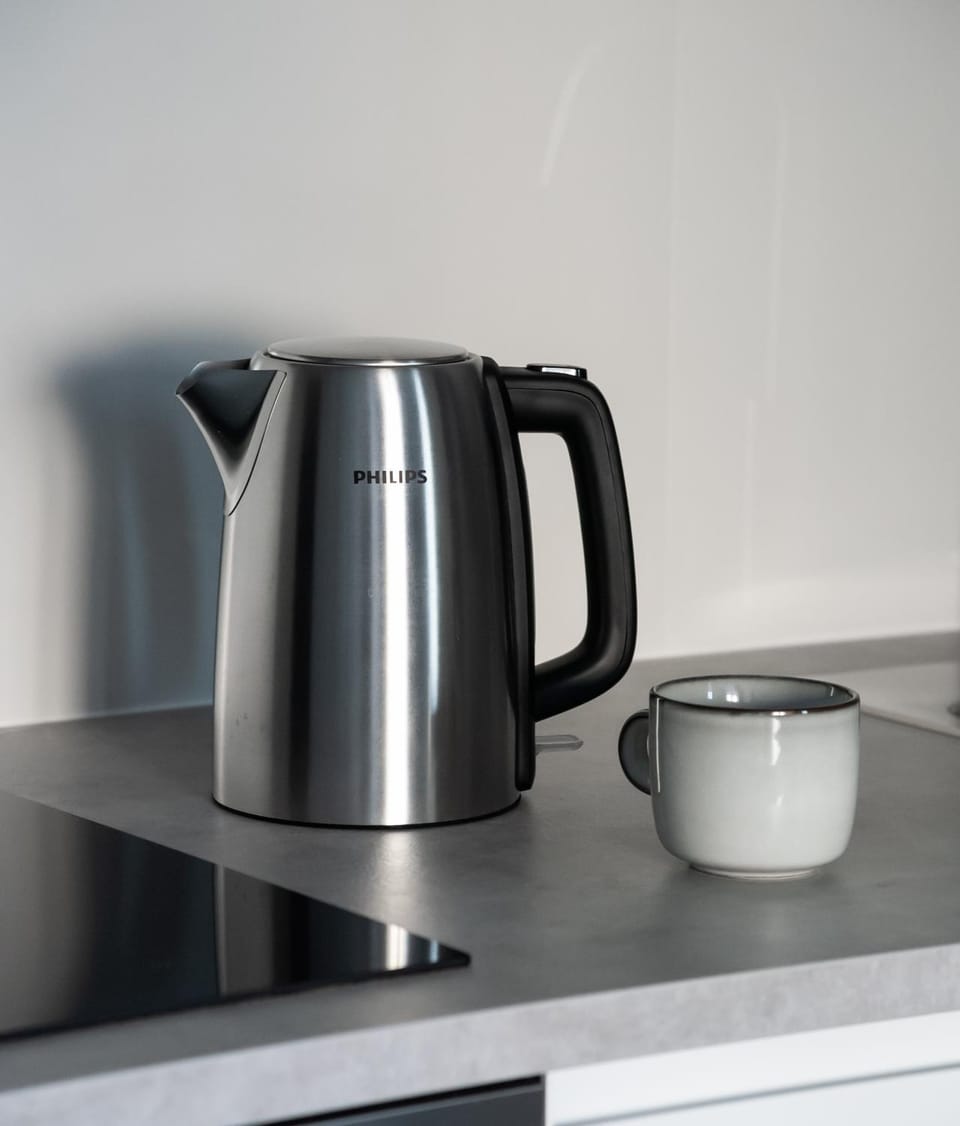 Coffee/tea facilities, Kitchen or kitchenette