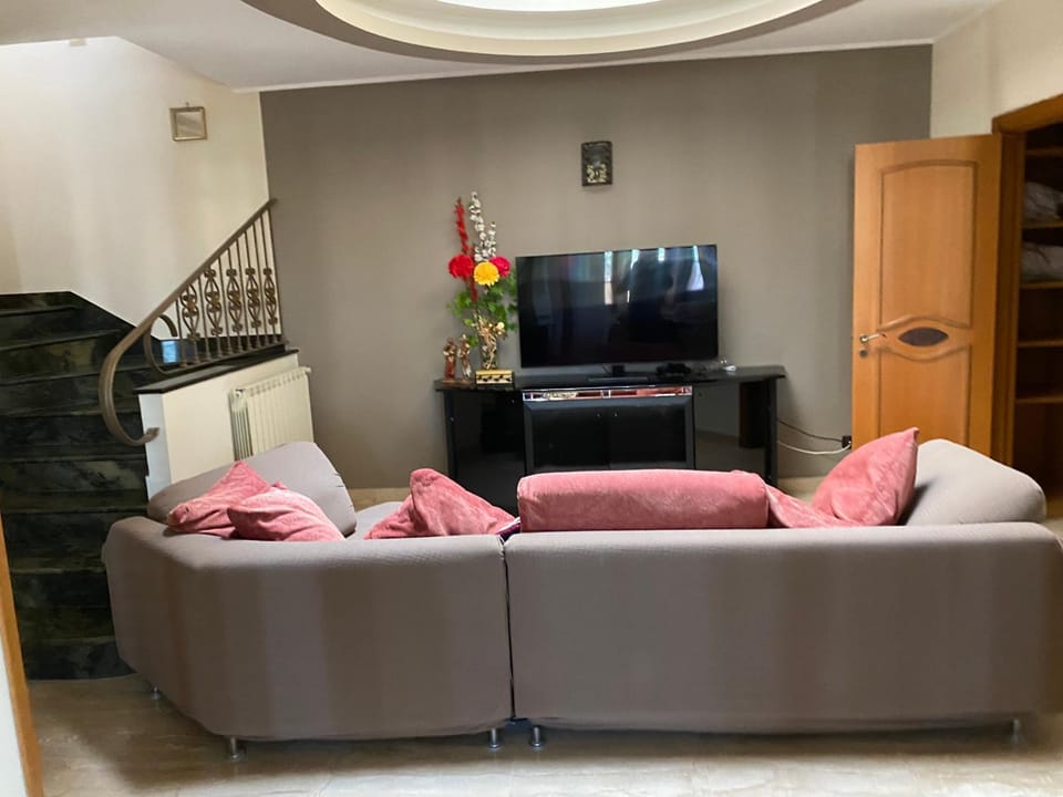TV and multimedia, Living room