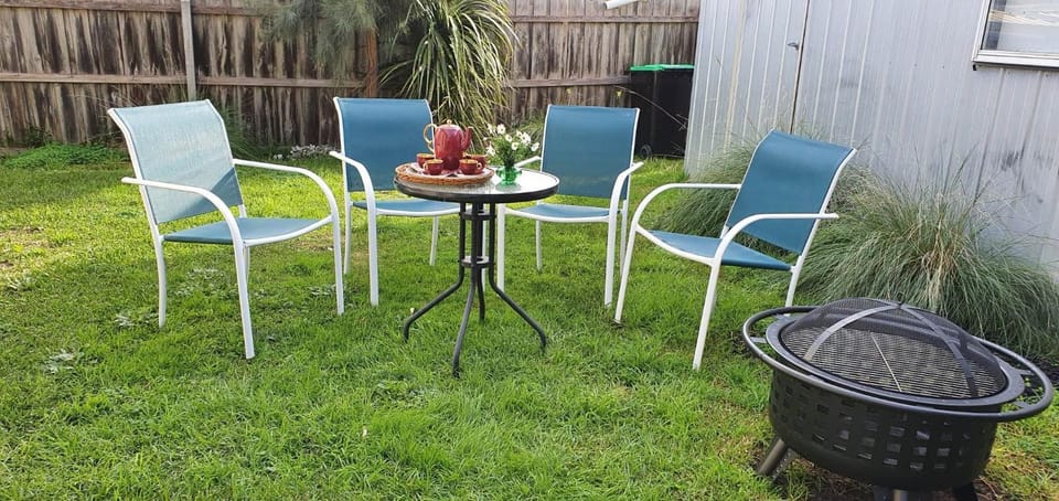 Garden, Seating area