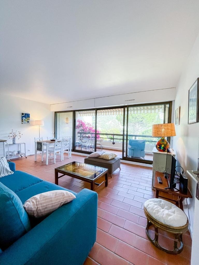Le Naïs - Proche centre - Parking - Wifi Apartment in Cassis
