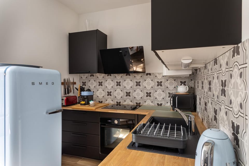Kitchen or kitchenette, Other