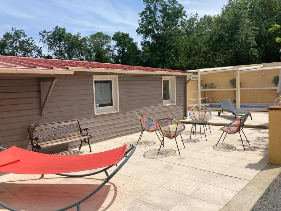 Chai Saint Jean COQUELICOT Piscine et SPA Apartment in Pays de la Loire