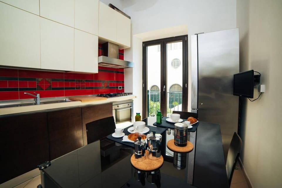 Kitchen or kitchenette