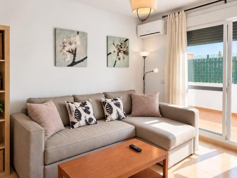 Traquilo apartamento con garaje en Conil. Apartment in La Janda
