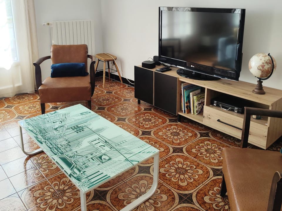 Les jardins Ducarouge 2 climatisé Apartment in Bourgogne-Franche-Comté