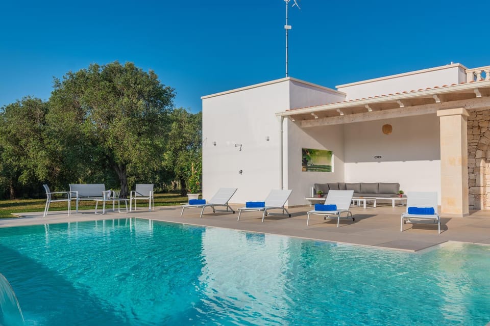 Balcony/Terrace, Pool view, Swimming pool