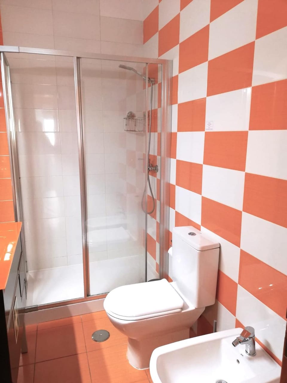 Shower, Toilet, Bathroom, bidet