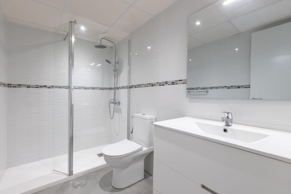 Bathroom, Living room