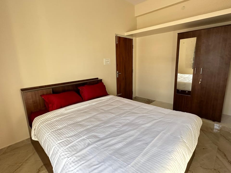 Bed, Bedroom, wardrobe