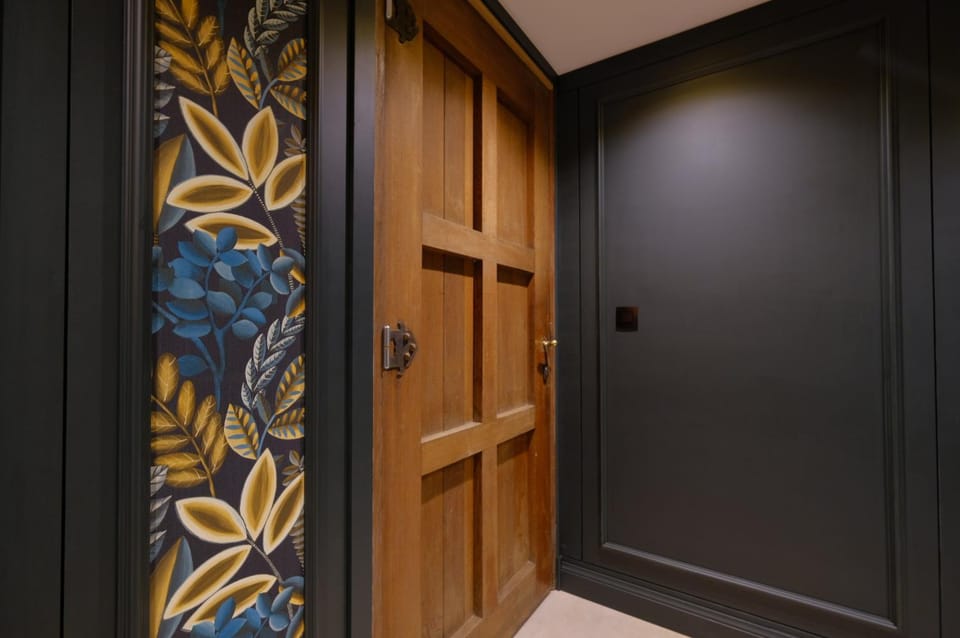 Secret Jacuzzi Mons - Parking privé gratuit Bed and Breakfast in Hauts-de-France