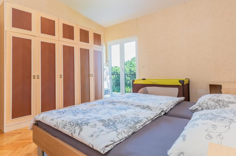 Bed, Bedroom, wardrobe