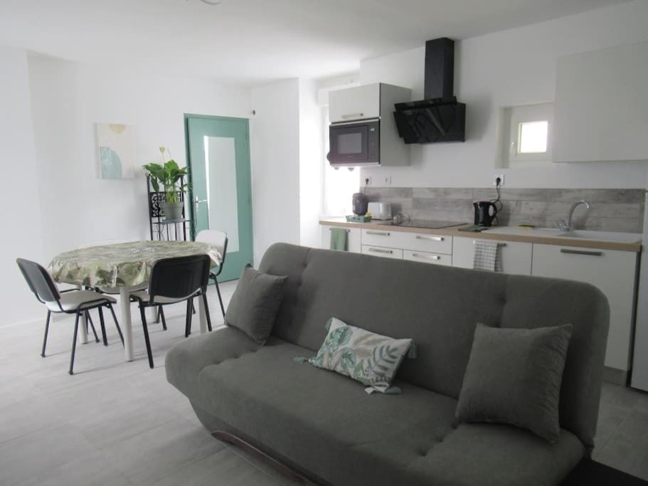 Gîte la Chaumette appartement Emeraude Apartment in Provence-Alpes-Côte d'Azur