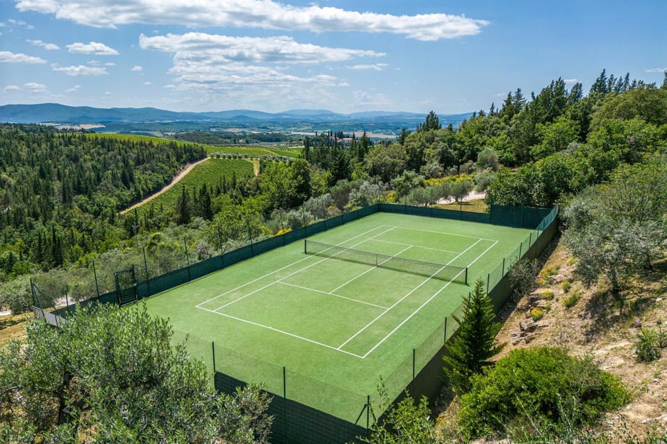 Tennis court