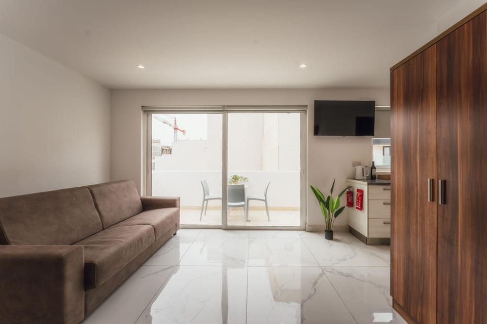 Cozy Penthouse in the Heart of Paceville with seaview - Olo Living by SF Homes Apartment in Saint Julians