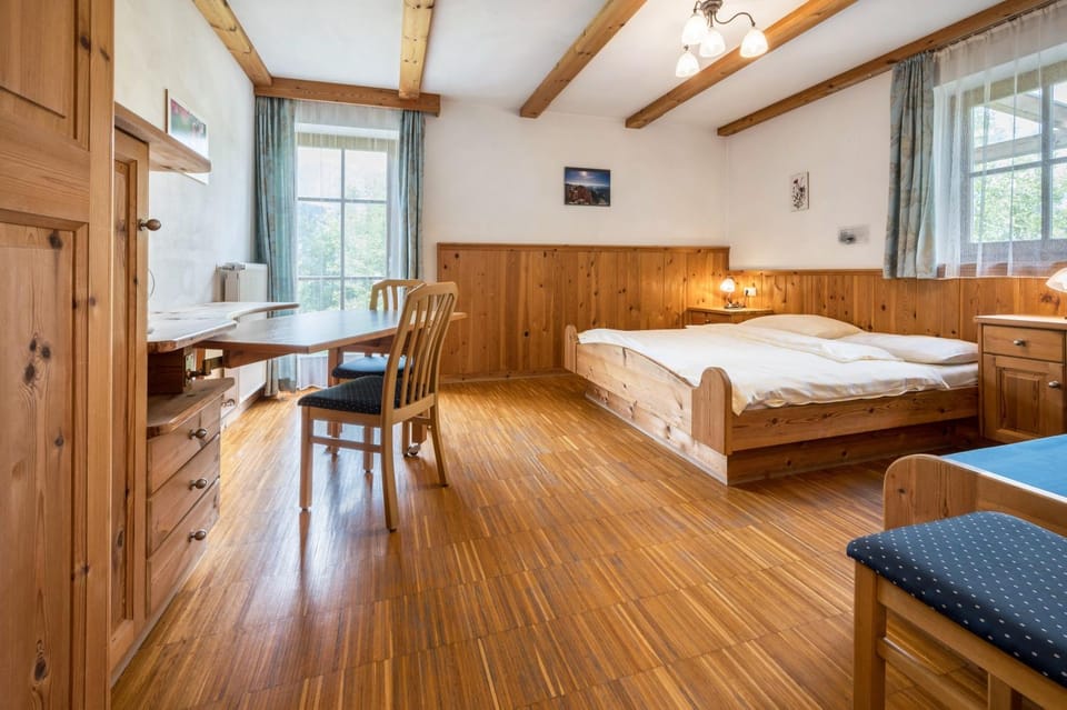 Property building, Living room, Bedroom
