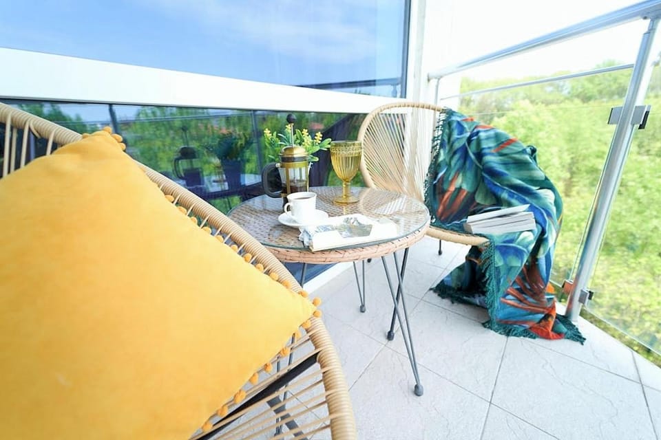 Patio, View (from property/room), Balcony/Terrace