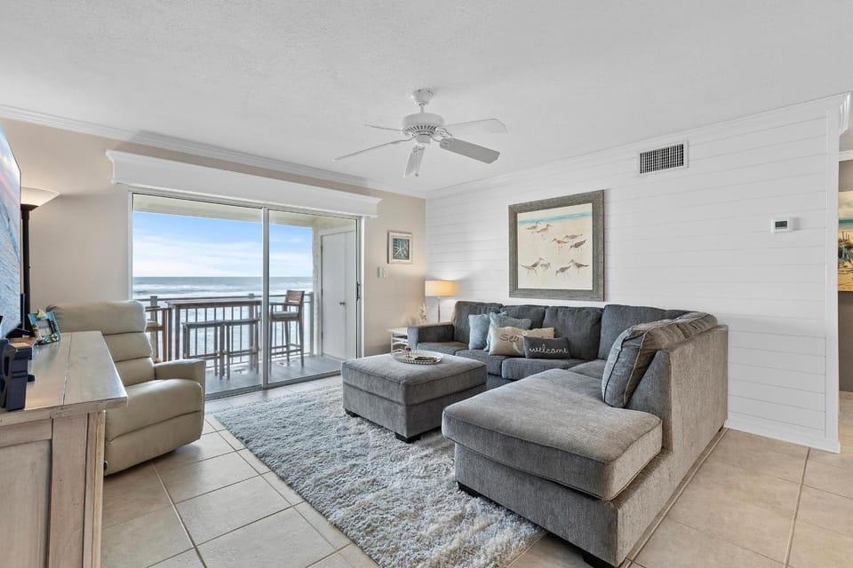 Colony Beach Club 224 House in Edgewater