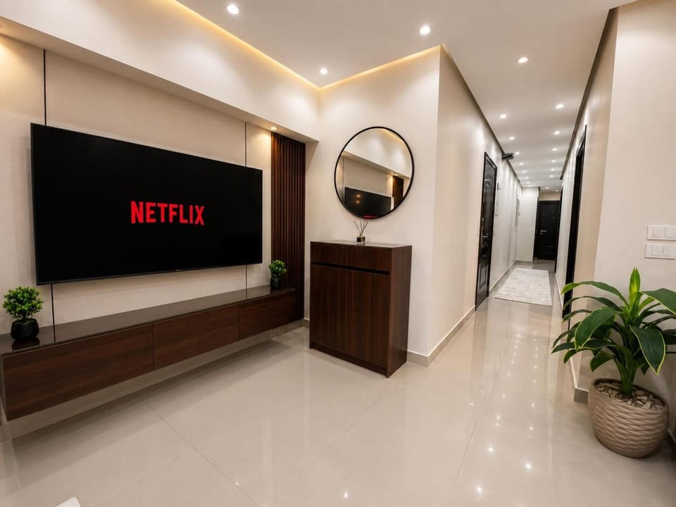 TV and multimedia, Evening entertainment