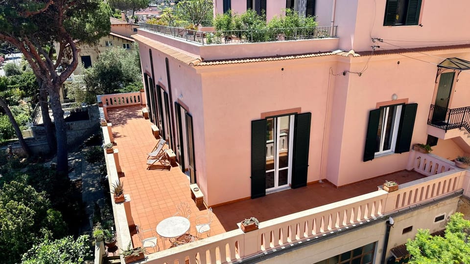 Property building, Day, View (from property/room), Balcony/Terrace