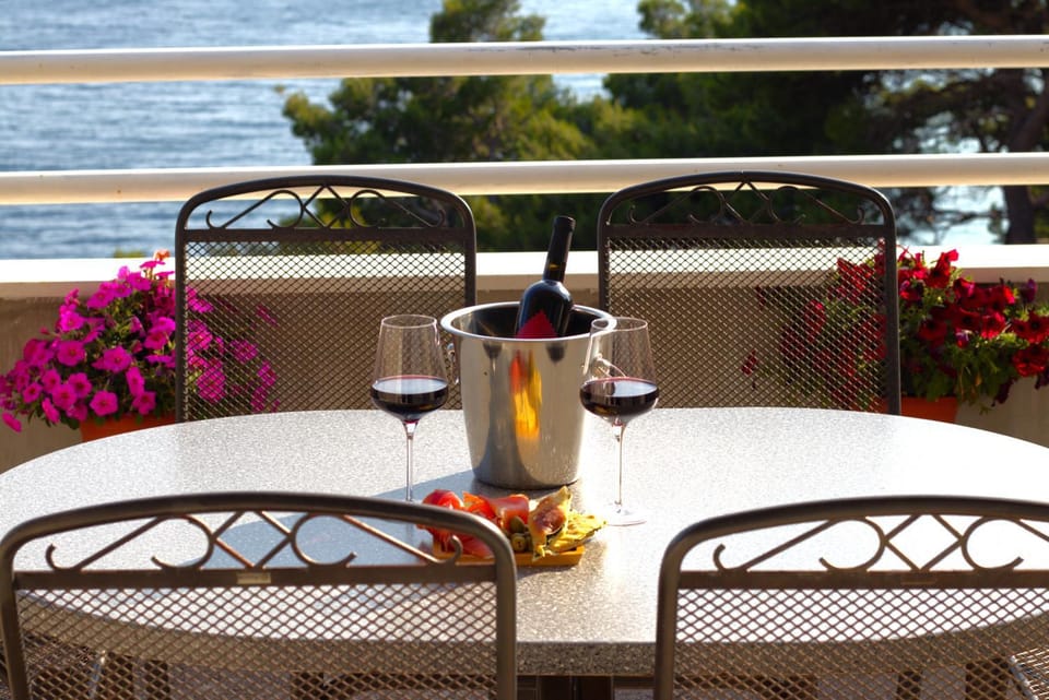 Day, Natural landscape, View (from property/room), Balcony/Terrace, Sea view