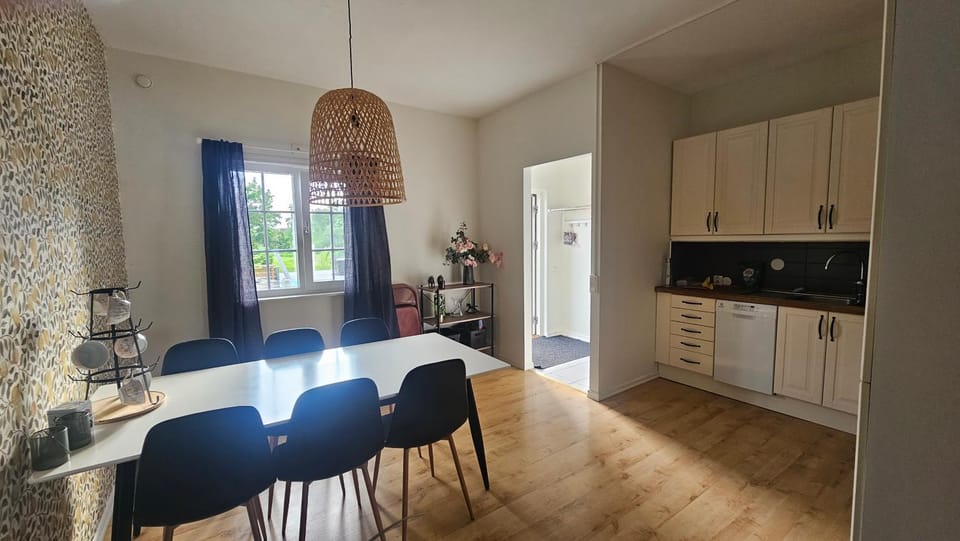 Newly renovated apartment 2026 near beaches Apartment in Capital Region of Denmark