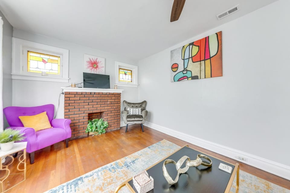 St Louis Vacation Rental ~ 10 Mi to Downtown! Apartment in Saint Louis
