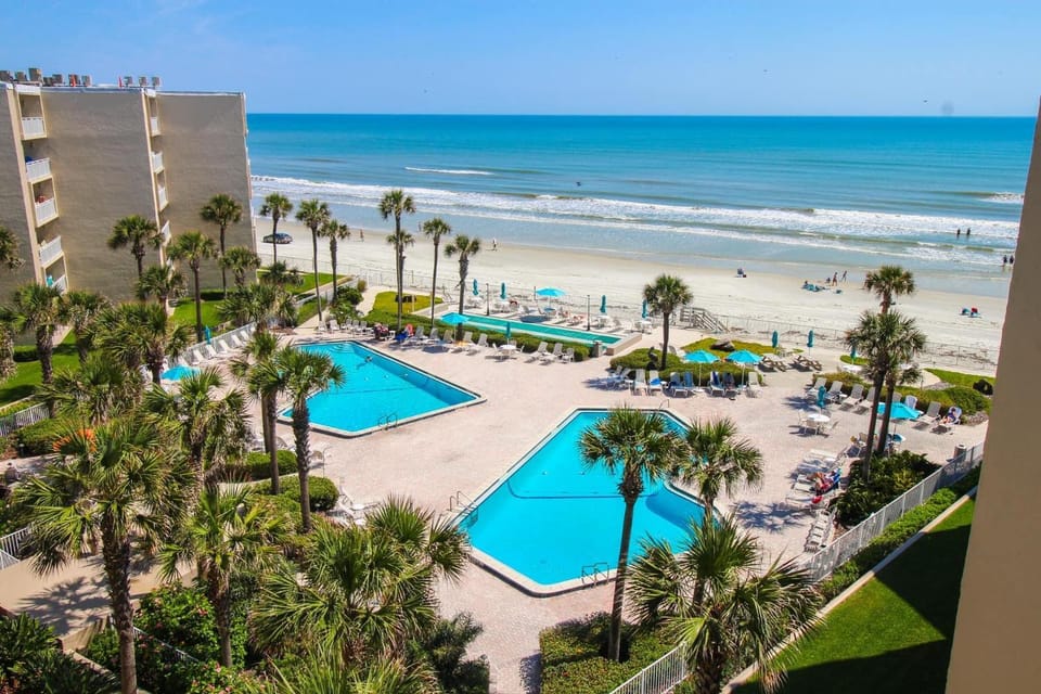 Pelican C606 House in New Smyrna Beach