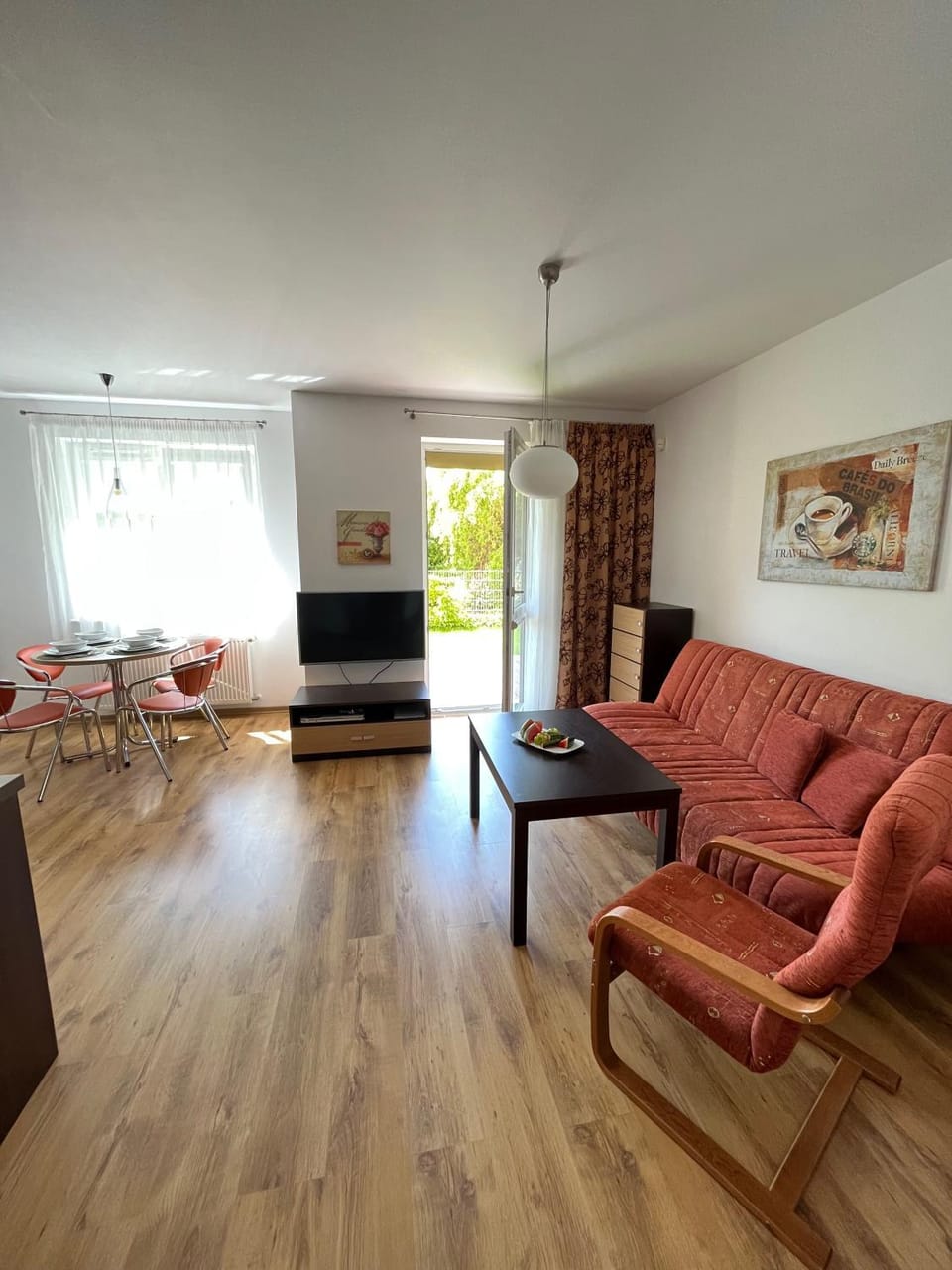 TV and multimedia, Living room