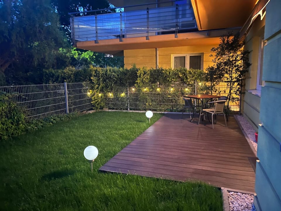Spring, Night, Garden