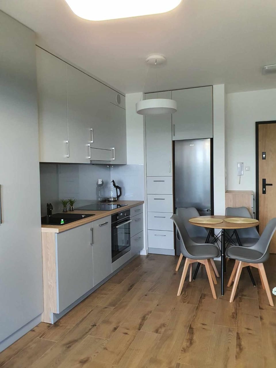 Kitchen or kitchenette, dishwasher, pet friendly, stove