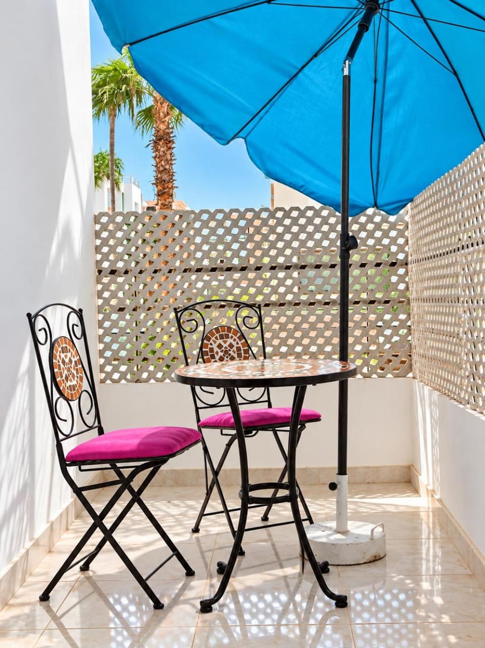 Day, View (from property/room), Balcony/Terrace, Dining area
