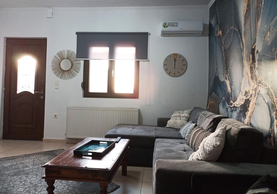 Living room, air conditioner