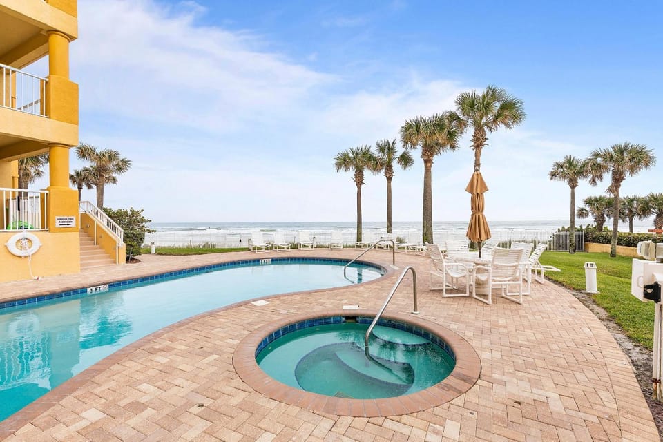 Atlantic Villas 301 House in New Smyrna Beach