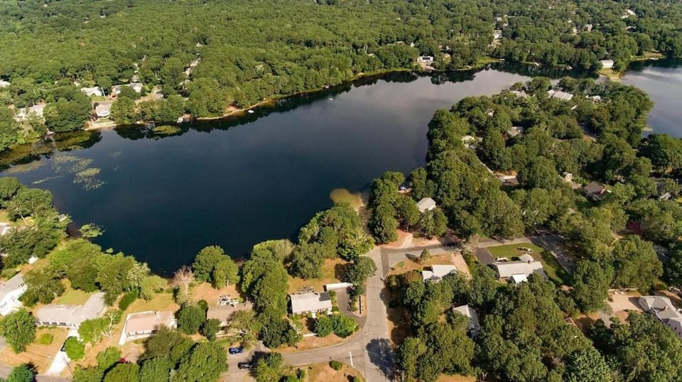 Walk 3 Mins to Private Assoc Beach House in South Yarmouth