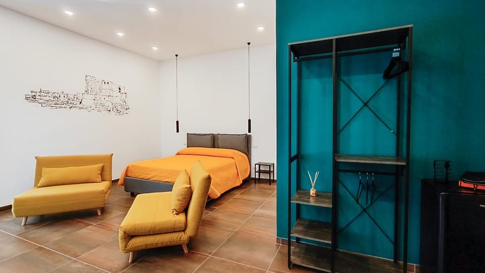 Casa Calù Castel dell'Ovo Bed and Breakfast in Naples