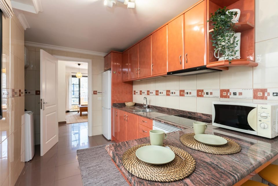 Kitchen or kitchenette, minibar, pet friendly, stove