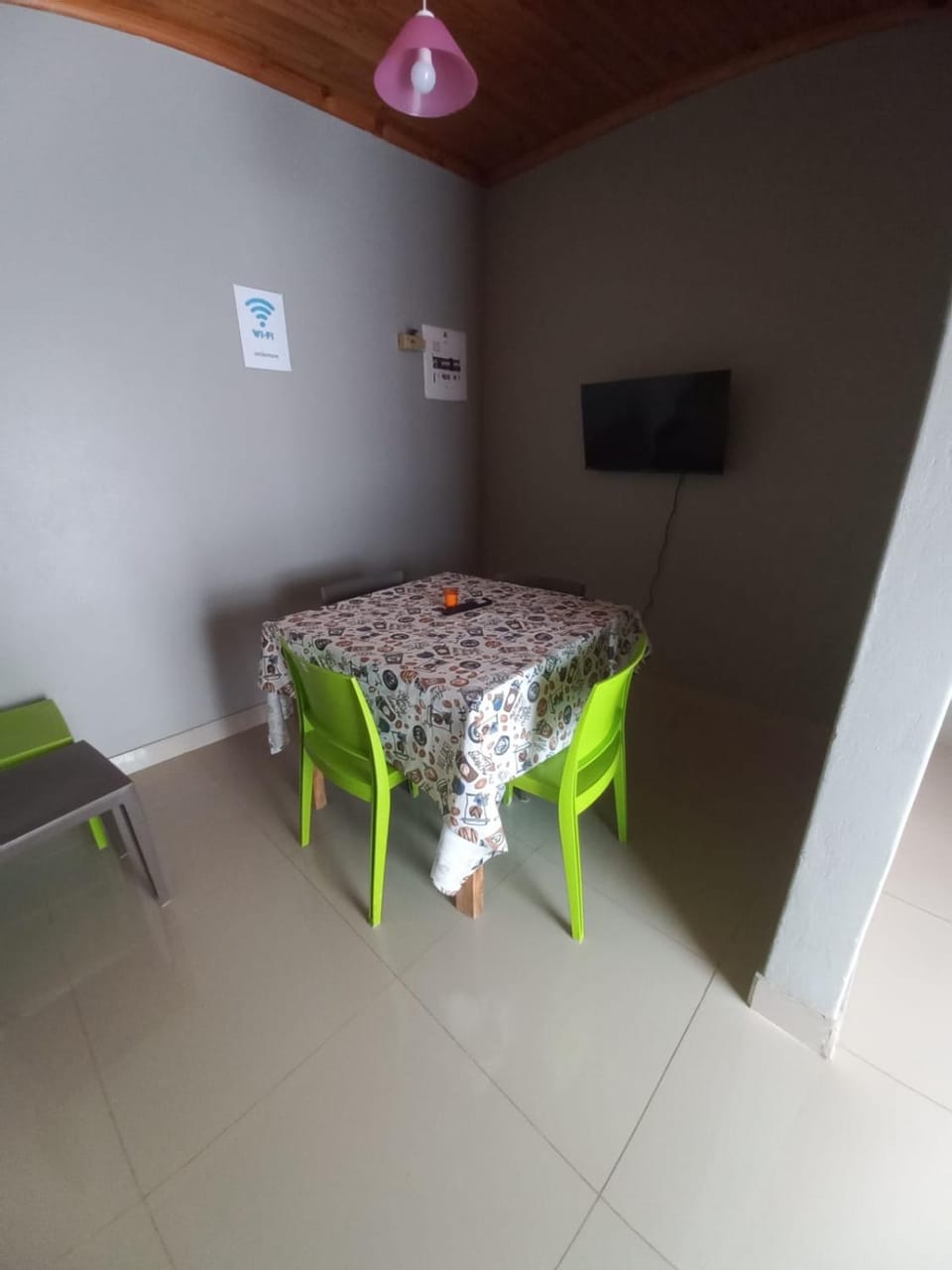 Rocky Hills Guesthouse Bed and Breakfast in KwaZulu-Natal